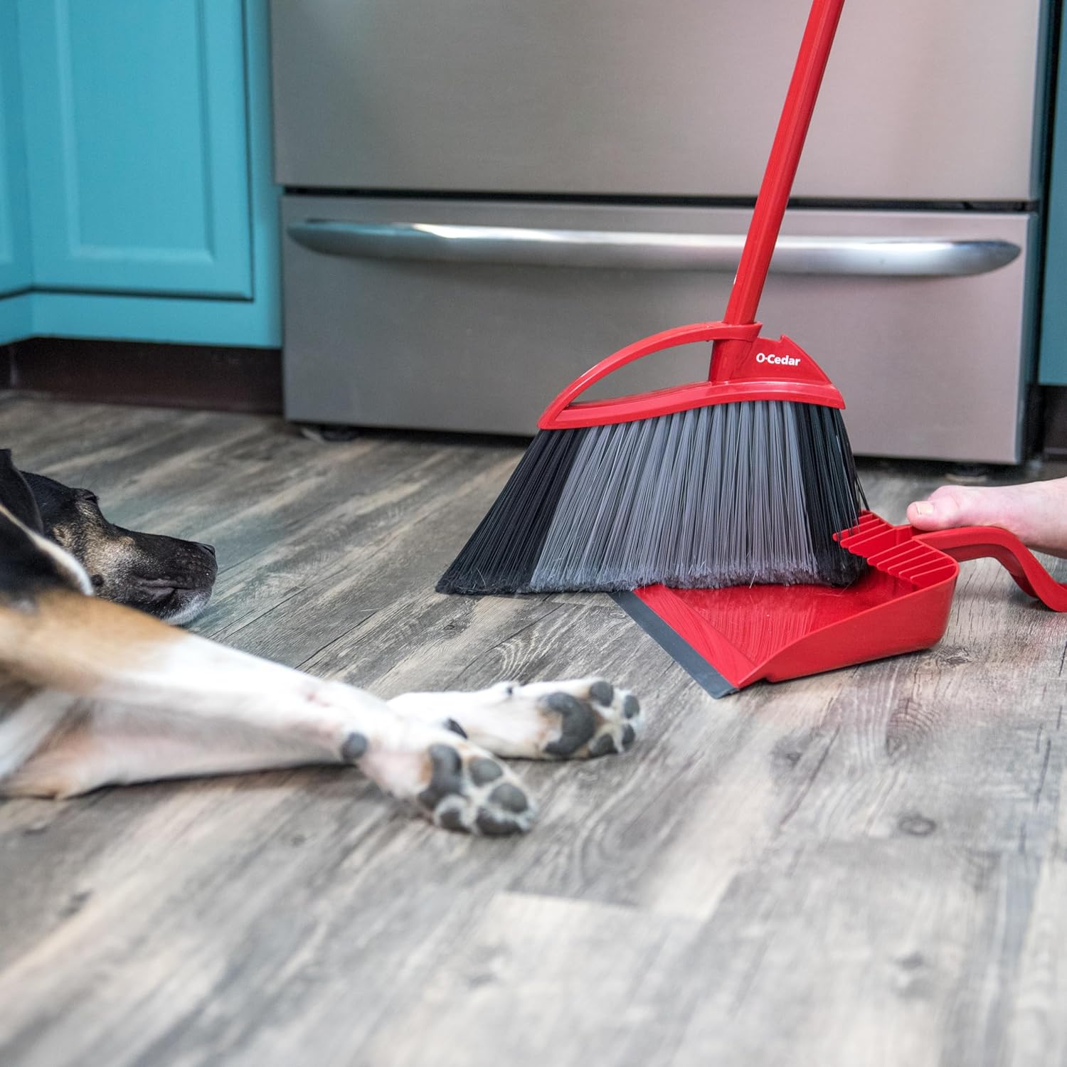 O-Cedar Pet Pro Broom - Step-On Dustpan for Effortless Cleaning | Removes 99% of Pet Hair