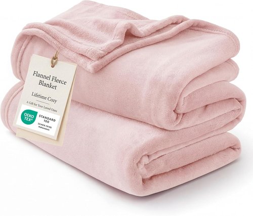 Bedsure GentleSoft Fleece Blanket - Cozy Lightweight Plush Full Size Pink Microfiber, 84x90 Inches