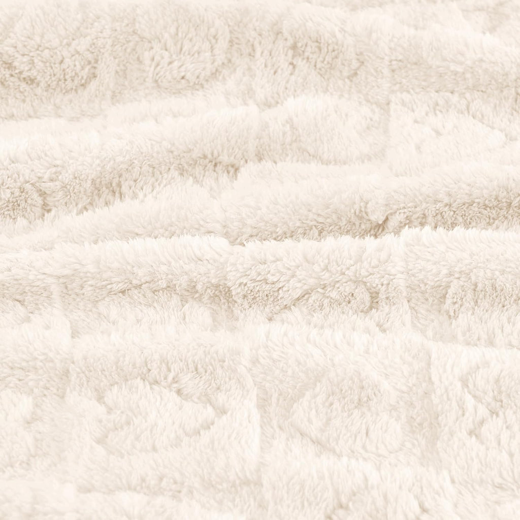Yurhap Fleece Baby Blanket - Ultra Soft Heart Checkered Design | Cozy 30”x40” Crib & Stroller Blanket (Cream)