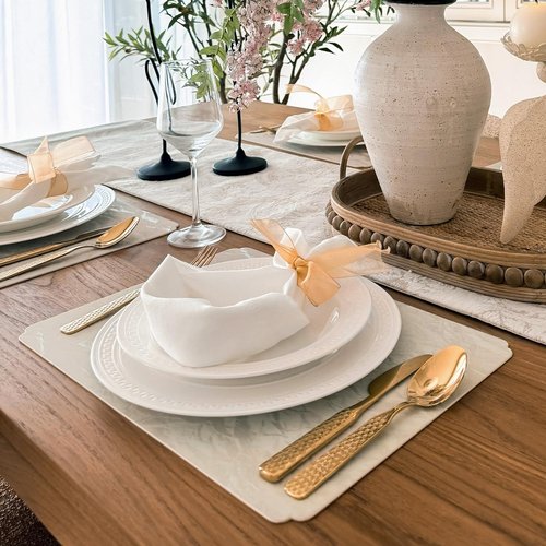 ZIWUROAD Faux Leather Placemats Set of 6, Waterproof Oil-Proof Wipeable PU Place Mats, Heat Resistant Non Slip Dining Table Mats for Indoor, Outdoor - 11x15.7 Inch, Velvet Beige
