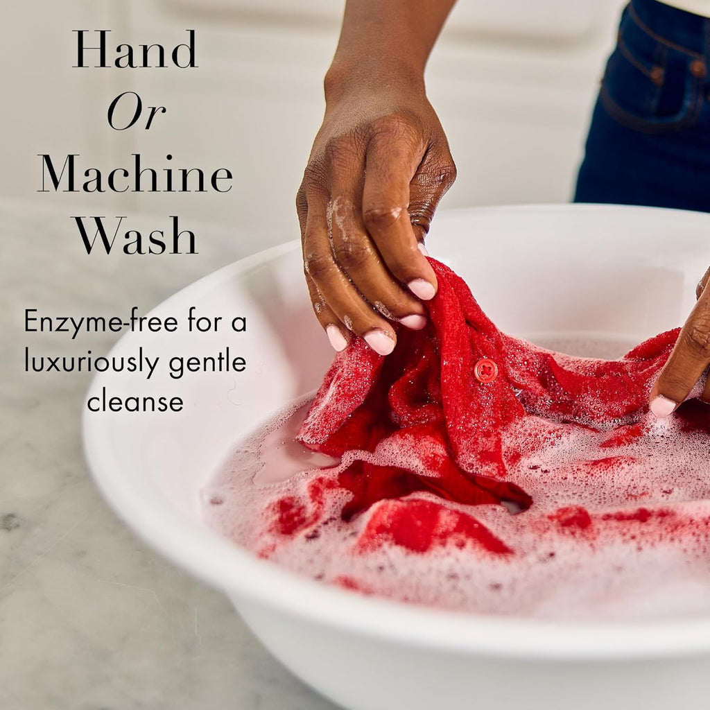 The Laundress Wool & Cashmere Shampoo - Concentrated Liquid Detergent for Delicate Fabrics | Cedar Scent, 31 Loads