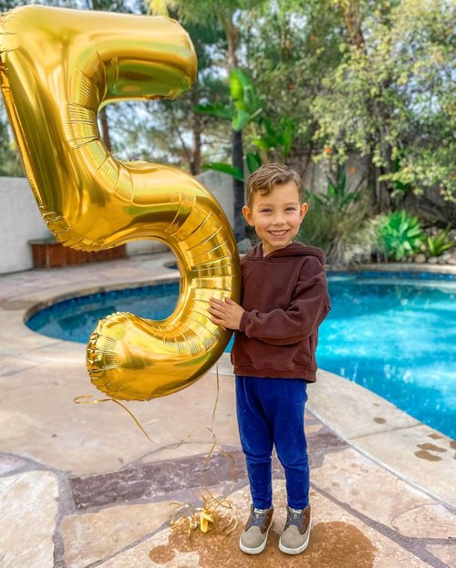 Gold Number 22 Balloon - 40 Inch 22nd Birthday Decoration | Elegant Gold Party Supplies