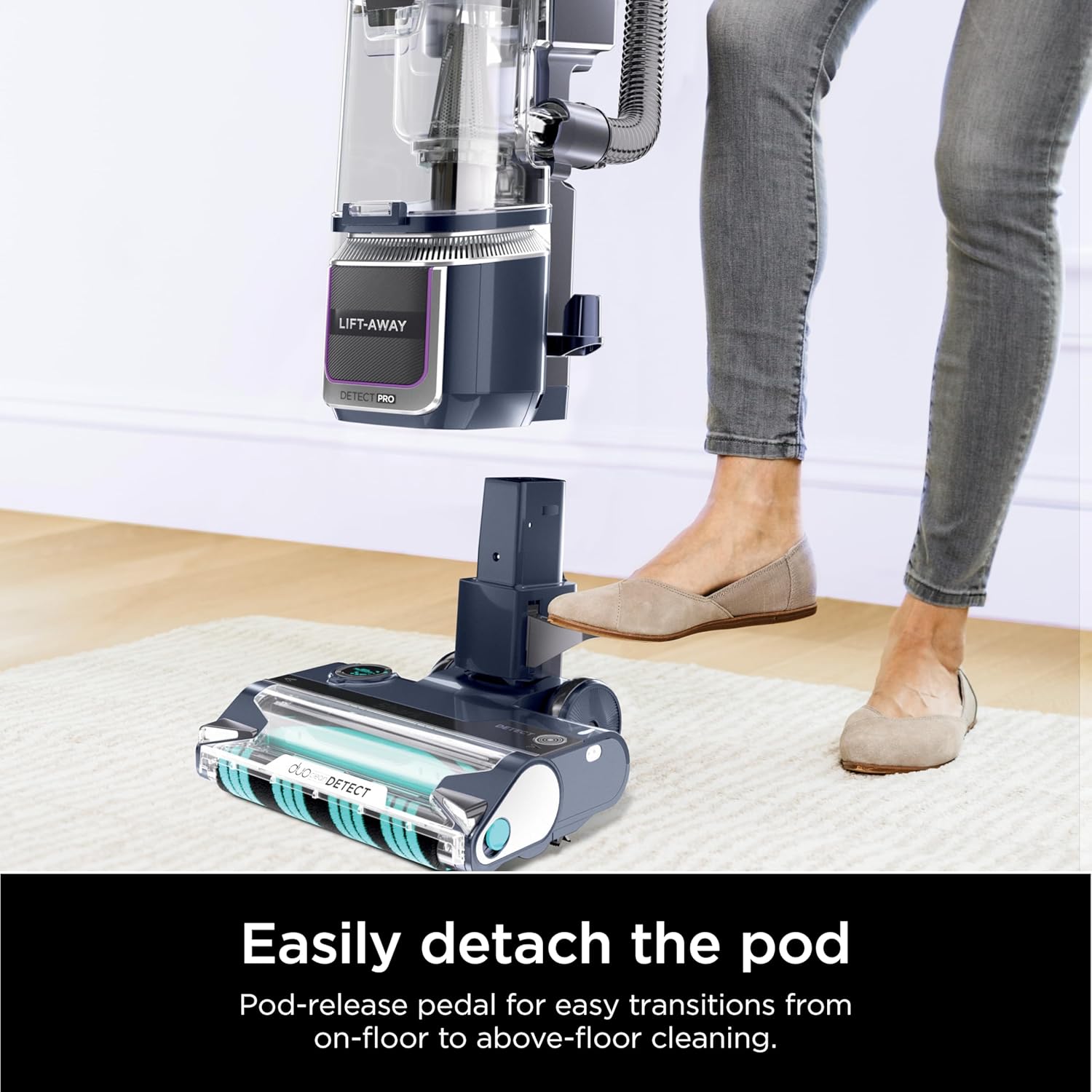 Shark Detect Pro Speed Lift-Away Vacuum - Bagless, DuoClean, Anti-Allergen | LA742
