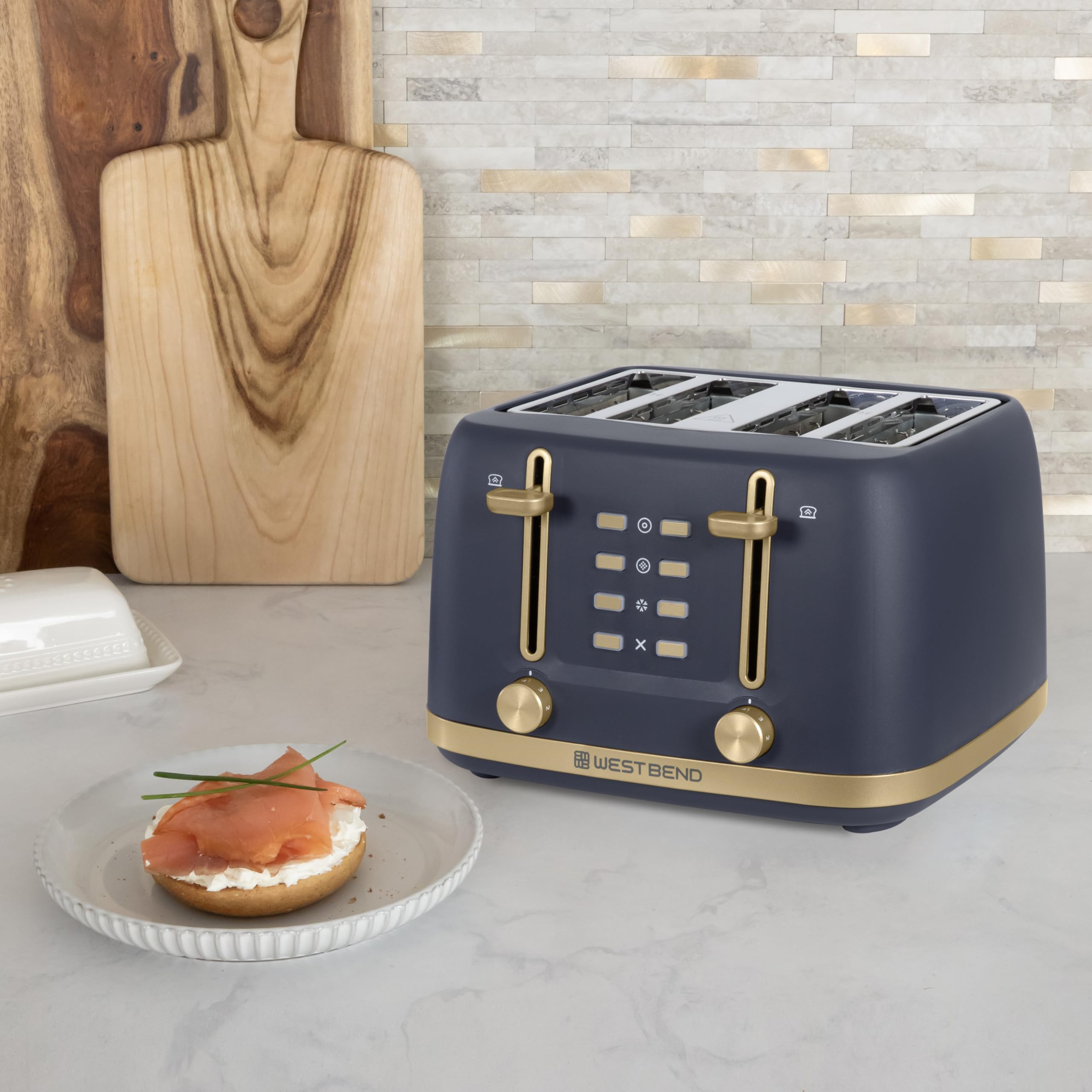 West Bend Timeless 4-Slice Toaster with 7 Browning Levels, Bagel/Waffle/Defrost Settings, High-Lift Lever, Anti-Jam, Easy-Clean Crumb Tray, 4-Slice, Blue/Gold