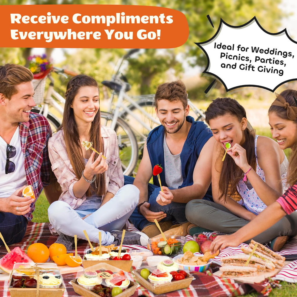 LNDIEHS 50Pcs Small Kraft Charcuterie Boxes with Clear Lids - Paper Mini Appetizer Plates for Sandwich, Cookie, Sushi, Cake Slice, and Strawberries