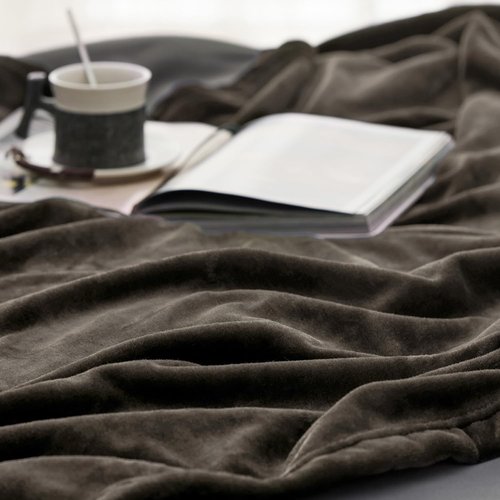 Bedsure GentleSoft Fleece Throw Blanket - XL 300GSM Plush Cozy Blanket in Brown, 50x70 Inches for Bed & Travel