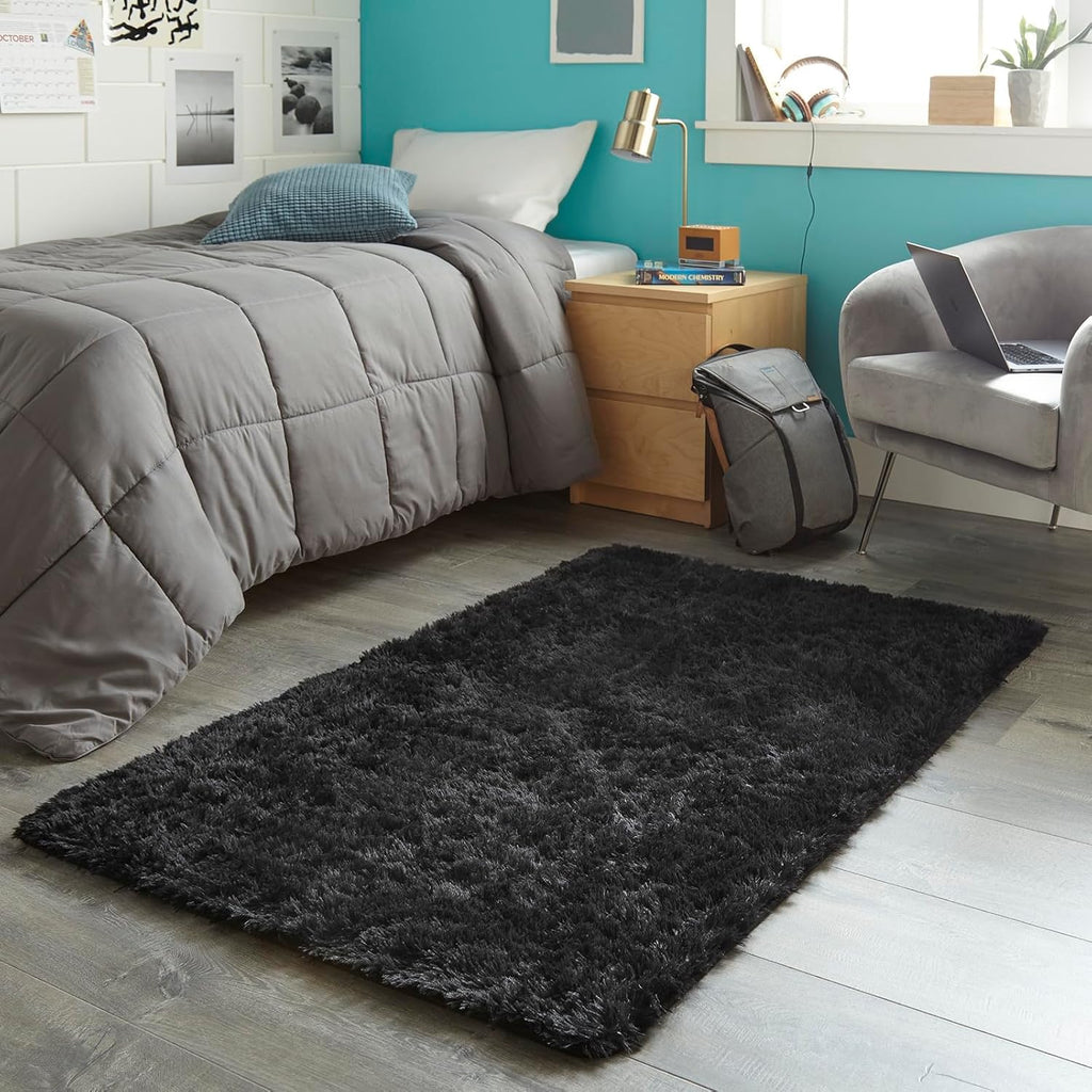 Ophanie 3x5 Black Area Rug - Soft Non-Slip Shaggy Carpet for Dorm & Bedroom Decor