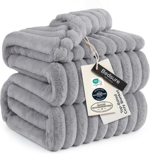 Bedsure GentleSoft Full Size Blanket - Cozy Light Grey Fleece Throw, 84x90 Inches for Ultimate Comfort