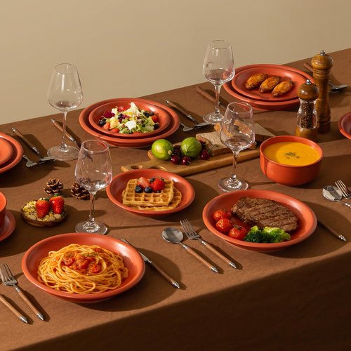 Ruxmirae Timeworn Clay Dinnerware Set, 12 Pieces Stoneware Sets for 4, Hand-Finished Glaze Farmhouse Plates and Bowls, Microwave and Dishwasher Safe, Terracotta Red