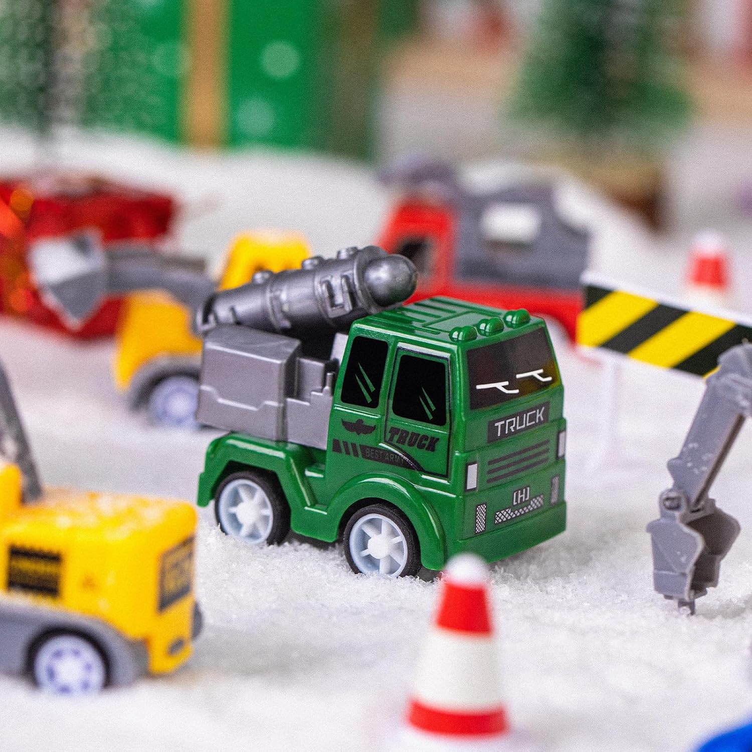 Quanquer Kids Advent Calendar - 24 Days Christmas Countdown with Pull Back Cars for Boys & Toddlers