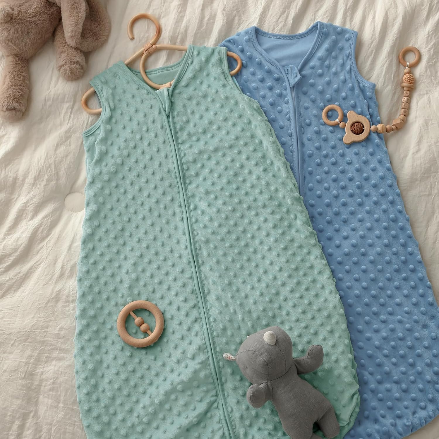 Yoofoss Baby Sleep Sack | Fleece Wearable Blanket for 6-12 Months | Plush Dots & 2-Way Zipper