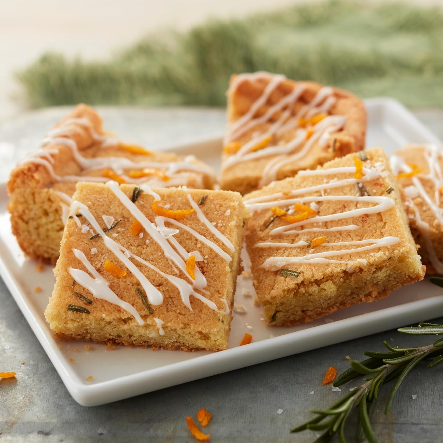 Wilton Gold Non-Stick Baking Pan - 13 x 9 Inch Oblong Roasting Pan | Cold-Rolled Steel, PFAS-Free