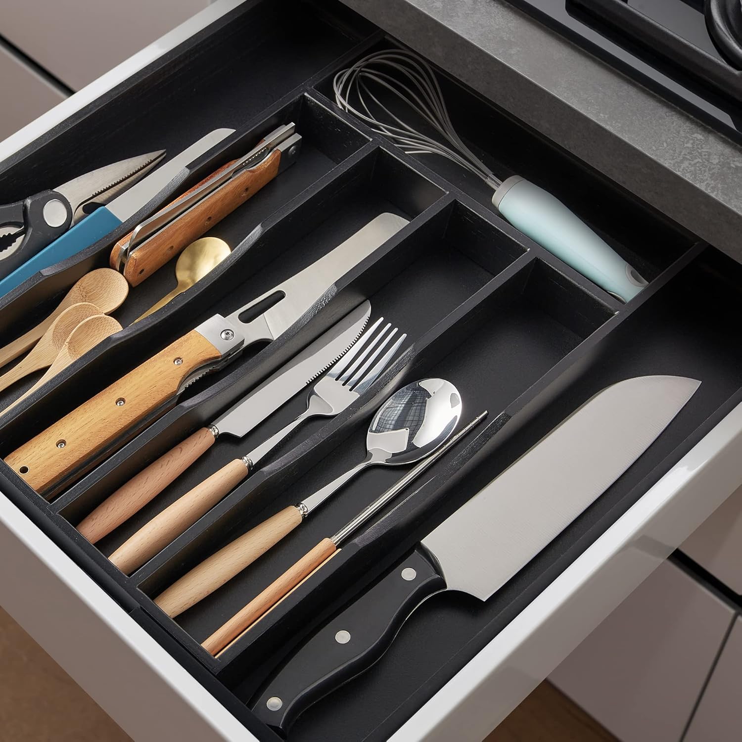 Skiennix Expandable Bamboo Kitchen Drawer Organizer - Adjustable Cutlery Tray for Utensils | Black