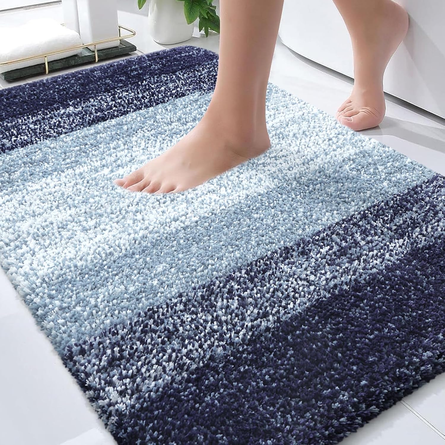 OLANLY Bathroom Rugs - Extra Soft Microfiber Mat | Quick-Dry, Machine Washable, 30x20, Airy Blue