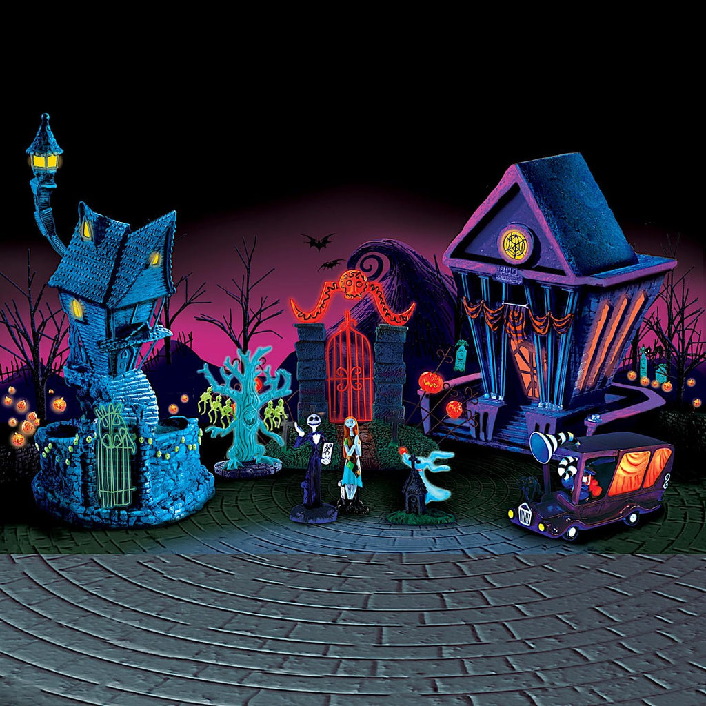 Regine Switzerland Black Light Village Set - The Nightmare Before Christmas Theme