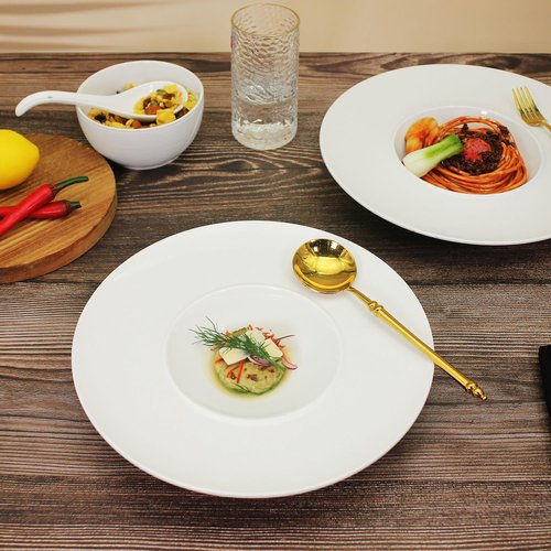 jinsongdafa Ceramics Rimmed Soup Bowls 8.6 oz, White 11 inch Exquisite small soup plate Set of 4, Pasta plates With Rim is the best choice for hotels, kitchens, fine restaurants and gourmets