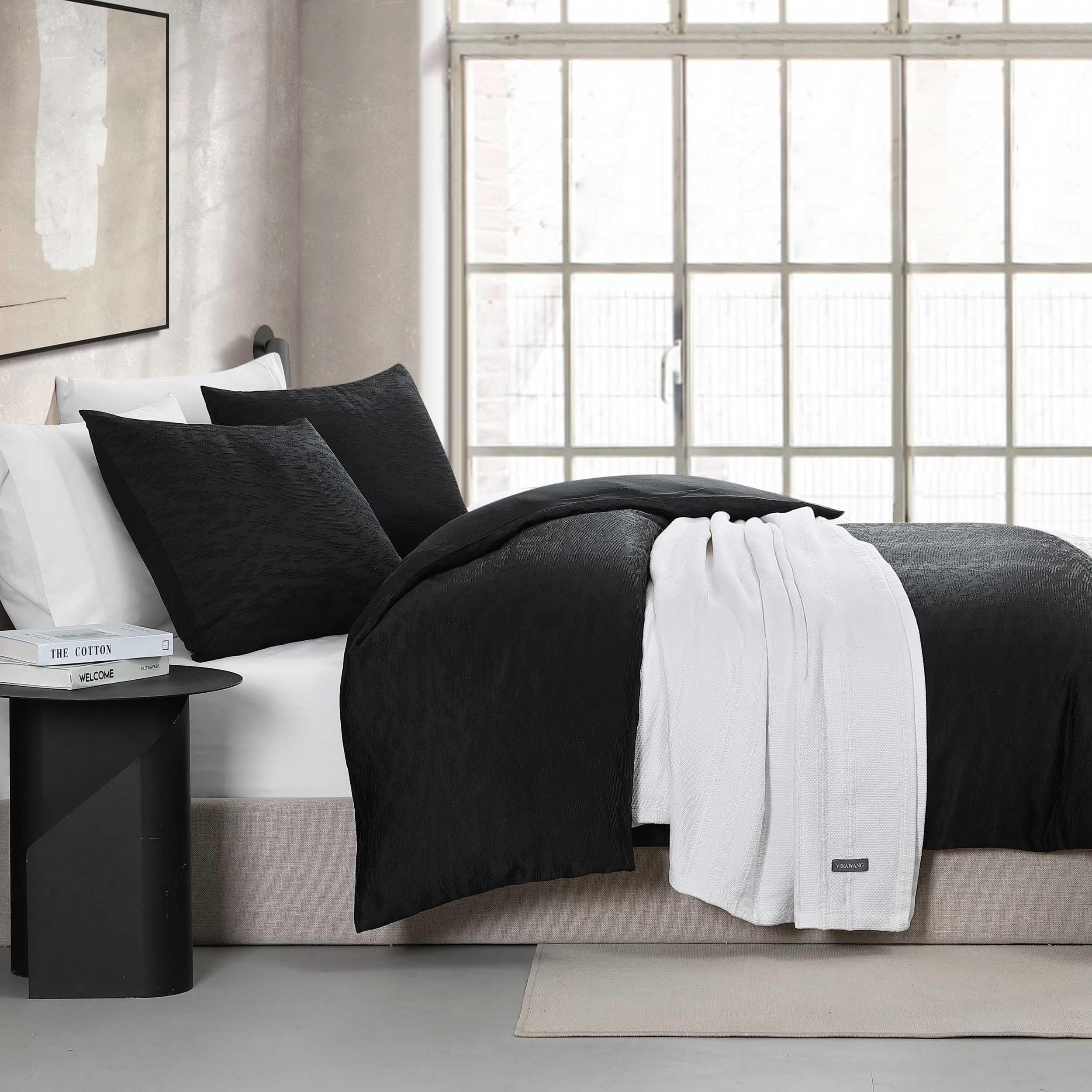 Vera Wang - Queen Duvet Cover Set, Soft Cotton Bedding with a Textured Weave Feel, Button Closure & Inner Corner Ties, 3 Piece Bed Set with Matching Pillowcases (Illusion Black)