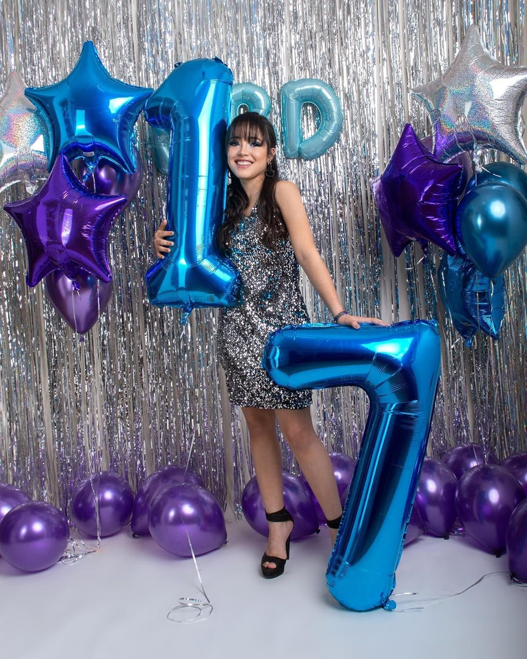 Number 17 Balloon by [Brand Name] - 40-Inch Navy Blue Birthday Decoration for 17th Party