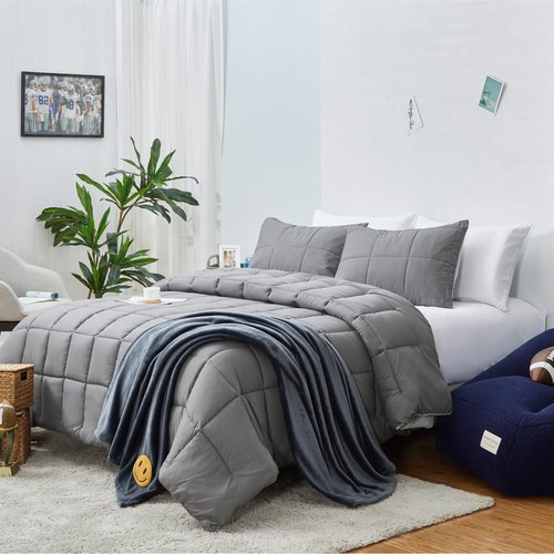 Aeropostale 3 Piece Quilted Box Stitch Bedroom Comforter and Matching Sham Set,Full/Queen,Gray