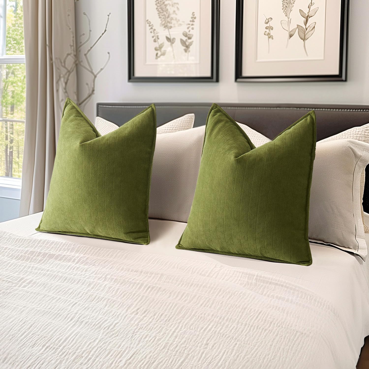 MIULEE Decorative Pillow Covers - Luxurious Soft Chenille in Moss Green | 18x18 Inch Farmhouse Cushions for Sofa & Bedroom