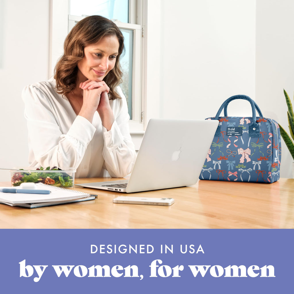 Fit & Fresh Bloomington Lunch Bag for Women - Insulated Large Lunch Box for Work with Containers, Leak-Resistant, Stain-Resistant, Zipper Closure, Denim Bows