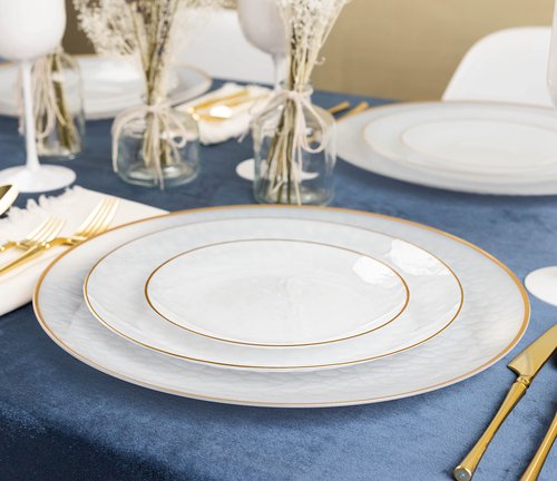 PARTY BARGAINS Plastic Plates with Gold Rim, 64-Pack Hammered Transparent White Disposable Party Plates, 7″ Appetizer & 10″ Dinner Plates for Weddings, Parties & Events