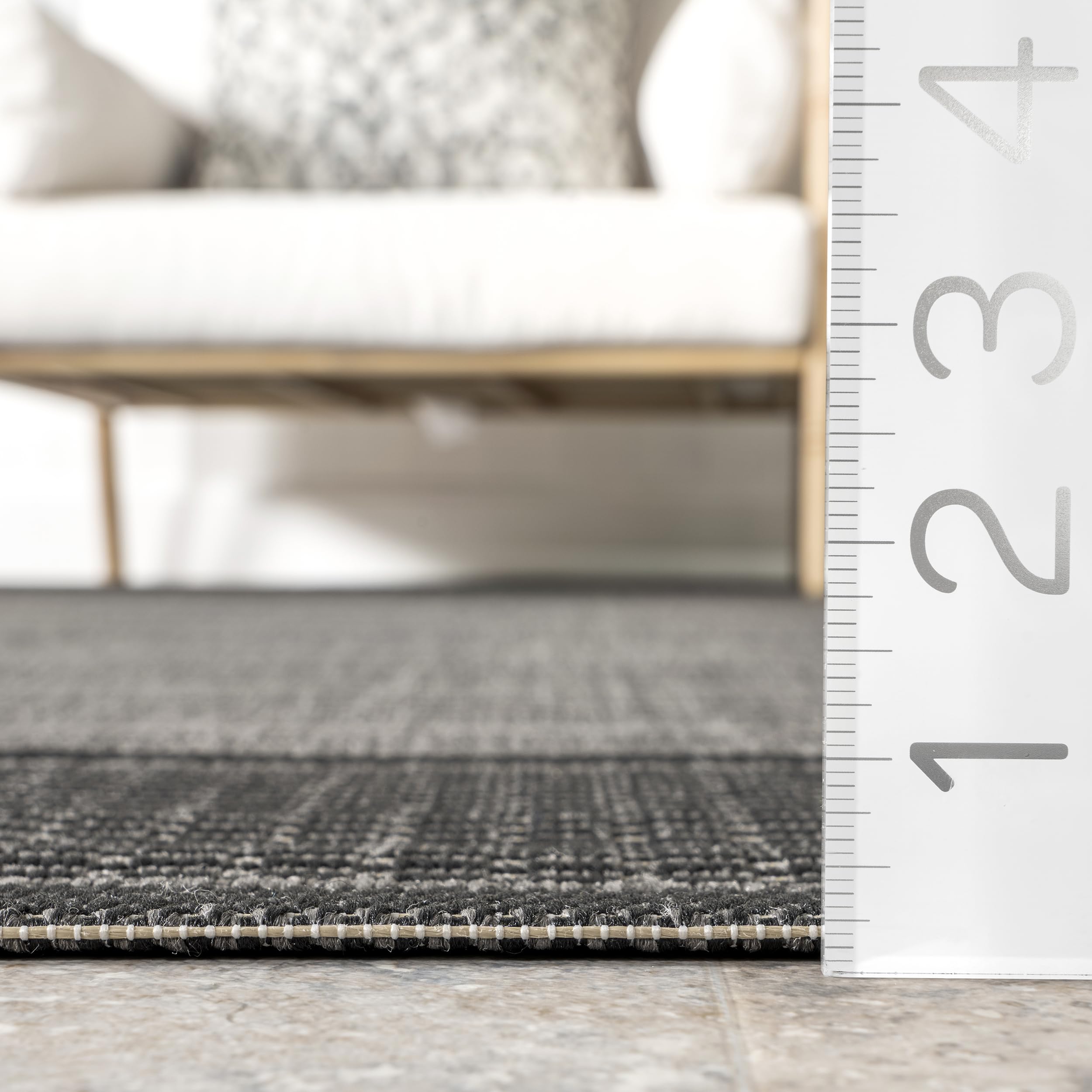 nuLOOM 3' x 4' Outdoor Performance Area Rug, OEKO-TEX Certified, Weather Resistant, High Traffic, Patio, Balcony, Outside, Gris Grey