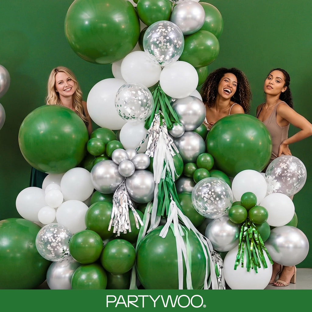 PartyWoo Dark Green Balloons 99pcs Different Sizes of 36 18 12 10 5 Inch Emerald Hunter Forest Green Balloon Arch Kit for Birthday Christmas Graduation Dinosaur Jungle Party Decorations Green-Y56