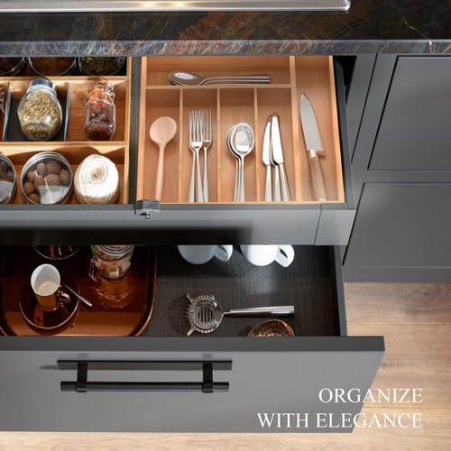 BEKVEM Bamboo Silverware Organizer, Kitchen Drawer Organizer, Utensil Holder, Cutlery Tray & Spoon Flatware Storage with Grooved Drawer Dividers (7 Slots, Natural)