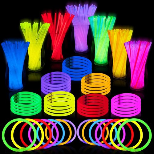 JOYIN 100 Pcs Glow Sticks - Neon Glow in the Dark Party Favors | Light Up Necklaces & Bracelets