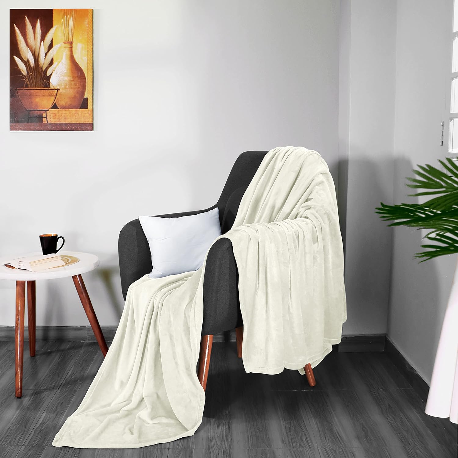 Utopia Bedding Fleece Blanket - King Size Ivory | Luxury Soft 300GSM Anti-Static Microfiber (90x102 Inch)