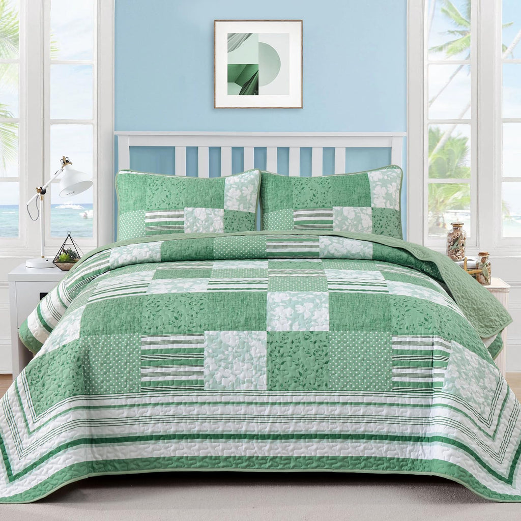 Drucon Green Patchwork Queen Quilt Bedding Set, Spring Summer Plaid Bedspreads, 3 Pieces Lightweight Soft Coverlet with 2 Pillow Shams for All Season 96x90 Inch