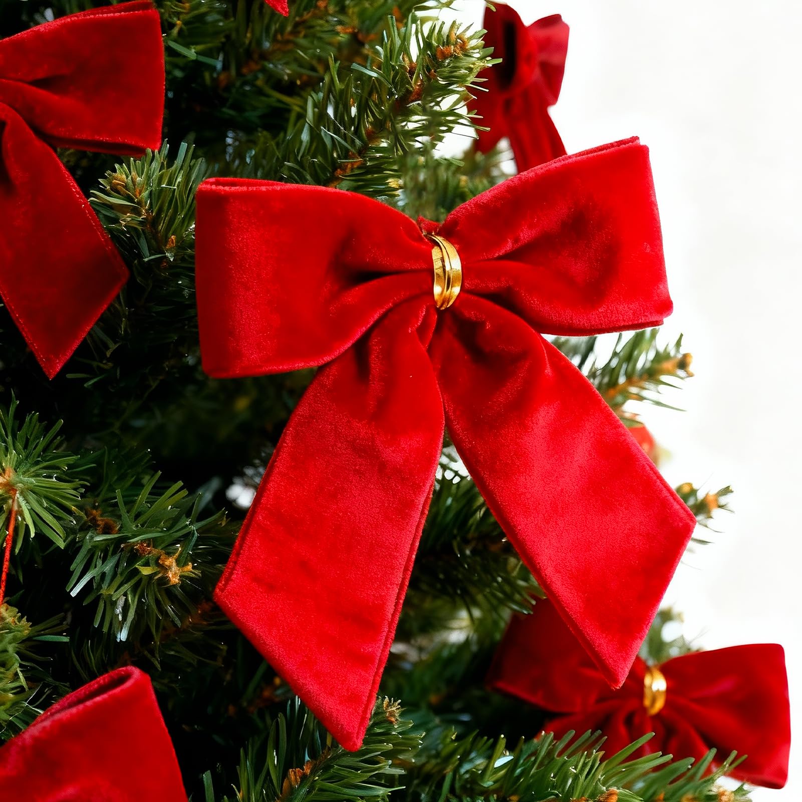 30PCs Red Bows for Christmas Tree, 3.5 x 3.5 Inch Red Velvet Bows Vintage Xmas Velvet Ribbon Bow Holiday Ornaments for Christmas Decoration Holiday Decor, Gift Wrapping and Wedding