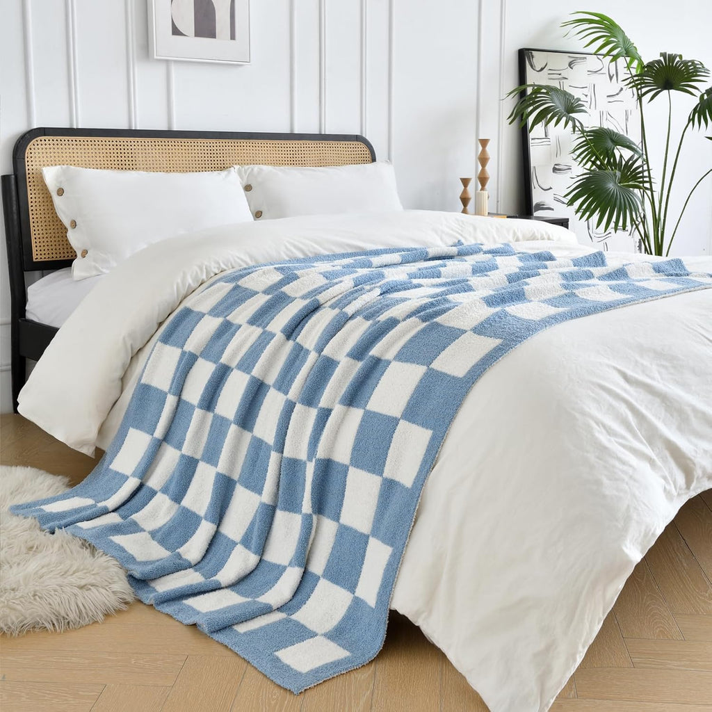 Skiennix Checkered Knitted Throw Blanket - Cozy Soft Plaid Design for Couch & Bed | 50"x60" Blue