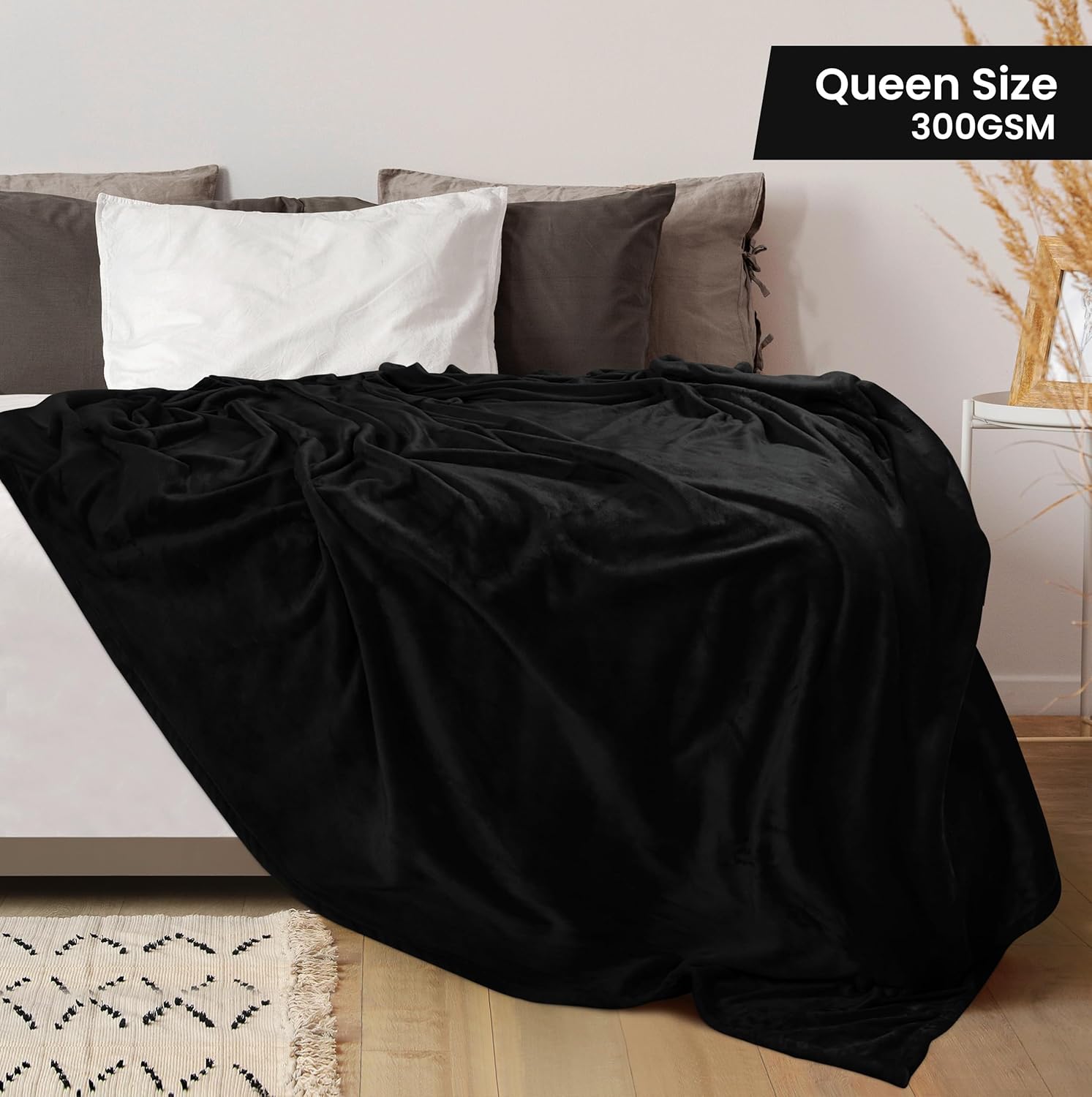 Utopia Bedding Fleece Blanket - Ultra Soft & Warm Queen Size (90x90 Inches) | Cozy All-Season Home Decor in Black