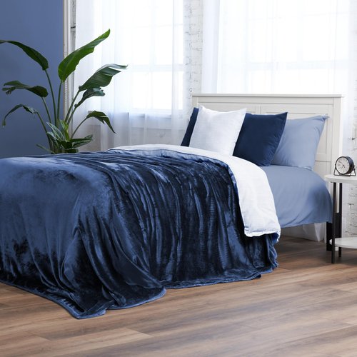 Northwest Ashford Home Cozy Oversized Family Throw Blanket, Navy 108 x 120 inches