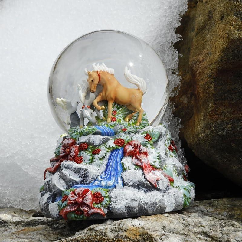 Holiday Snow Globe 2024 – Breyer Winter Woodland Equestrian Collectible