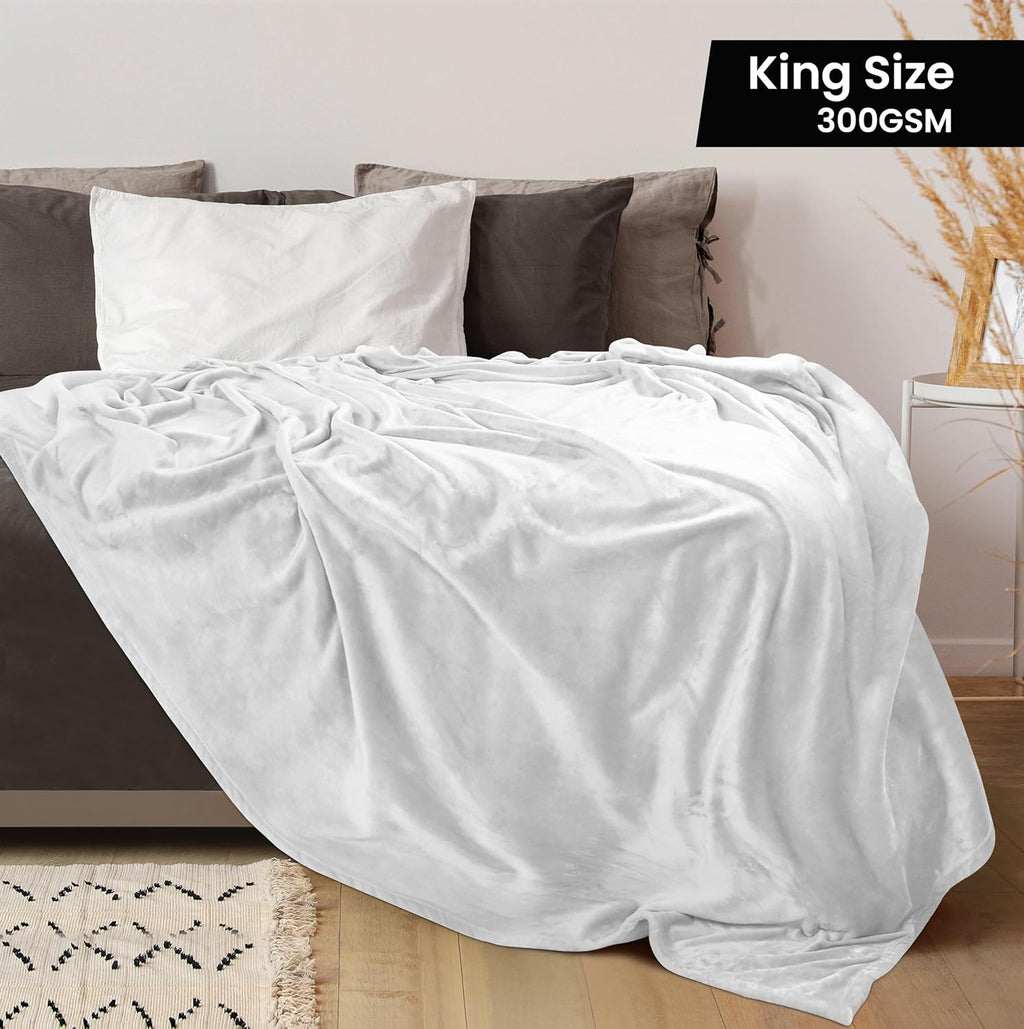 Utopia Bedding Fleece Blanket - Ultra Soft King Size White (90x102 Inches) | Cozy All-Season Microfiber Decor