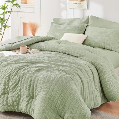 HYMOKEGE King Size Comforter Set - Light Green Seersucker 7-Piece Luxury Bedding Set