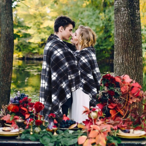 HunnmingRe 15 Pcs Plaid Blanket Bulk 60 x 50 Inch Buffalo Plaid Throw Blanket Soft Lightweight Warm Checkered Home Decoration for Couch Sofa Chair Bed Office Home Travel Outdoor