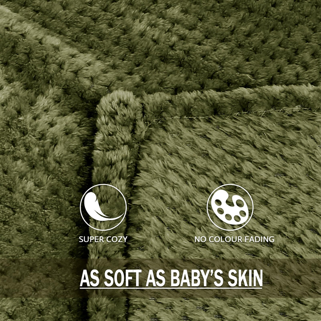 Exclusivo Mezcla Fleece Throw Blanket Extra Large, Super Soft and Warm Blankets for Couch, Sofa and Bed Waffle Textured, Cozy, Fuzzy and Lightweight (Olive Green, 50x70 Inches)