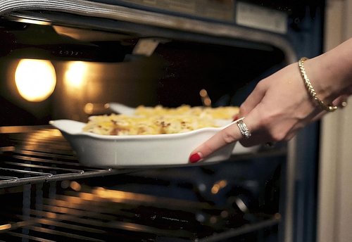 Kook Mini Casserole Dishes - Set of 6 Oven & Microwave Safe Ceramic Au Gratin Baking Dishes | 12 oz (Ivory)