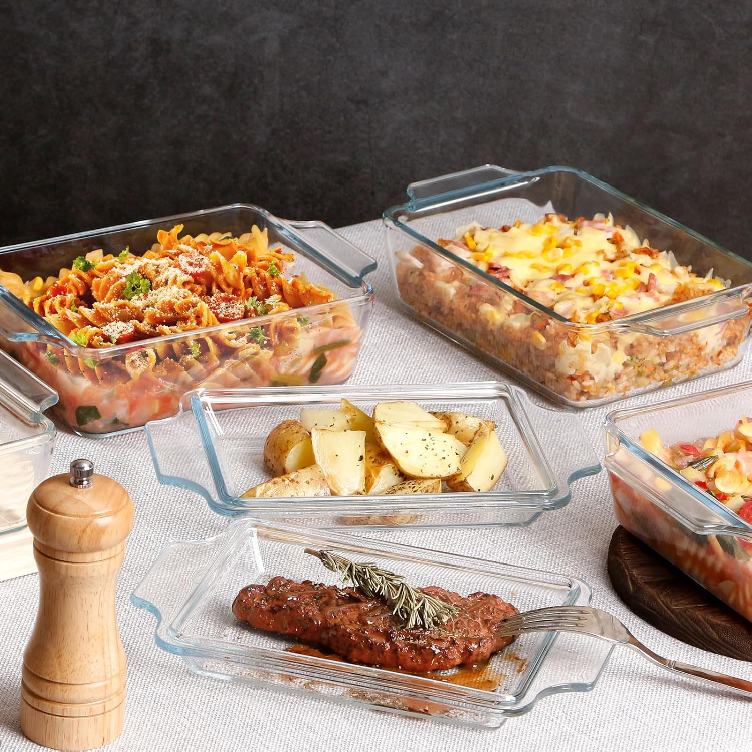 Pyrex Set of 2 Glass Casserole Dishes - Oven Safe Rectangular Baking Dish with Lids, 5.7in x 7in