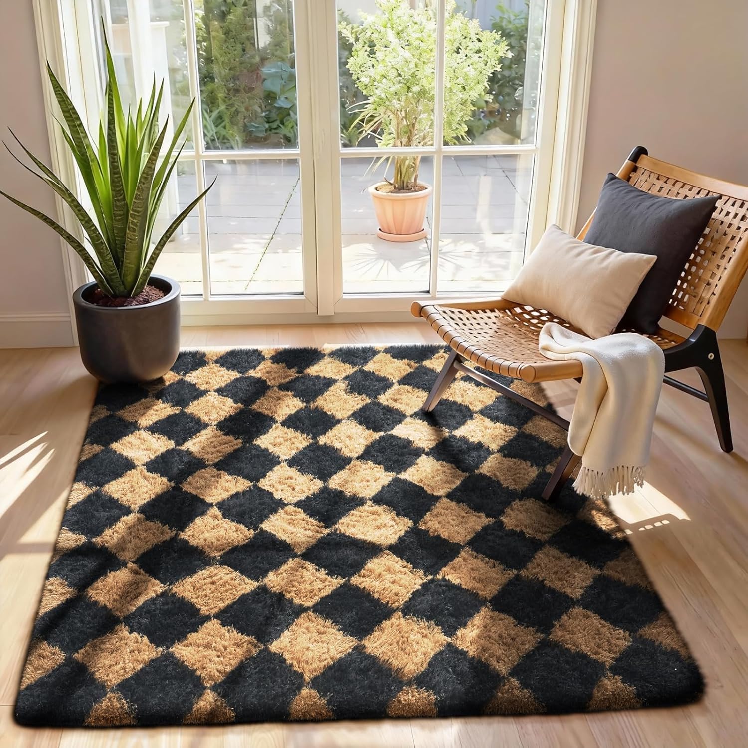 Ophanie Checkered Black & Beige Area Rug - Soft Fluffy Shaggy Carpet for Living Room & Bedroom | 4x6 Furry Design