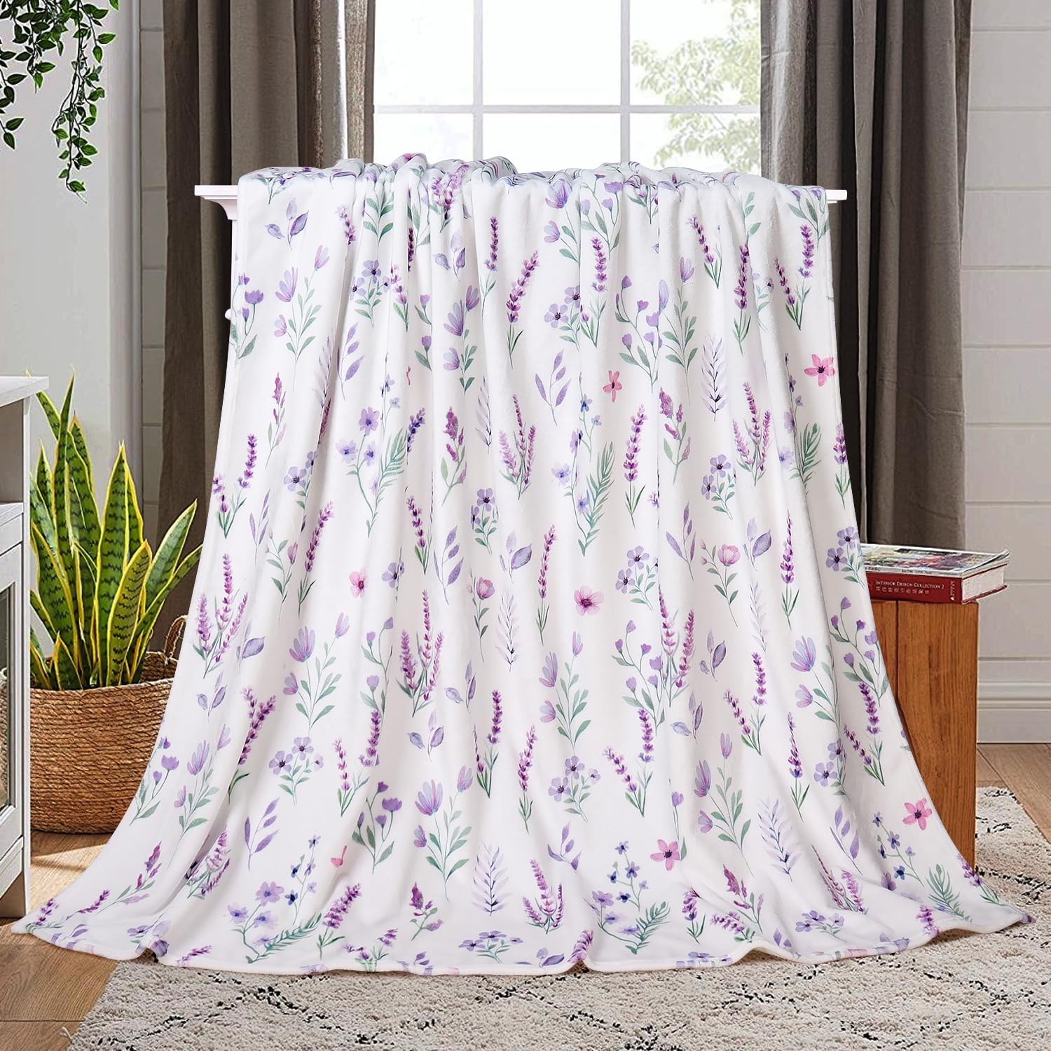 Bestraily Purple Lavender Floral Throw Blanket Flower Botanical Throw Blankets Ultra Soft Cozy Flannel Throw Blanket Lightweight Fleece Fuzzy Plush Throw Blankets for Bed Chair Couch 60" X 80"