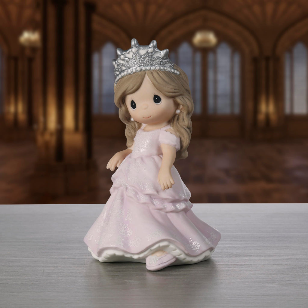 Precious Moments La Quinceañera Bisque Porcelain Figurine | Quinceañera Gift | 15th Birthday Gift for Girls | Quinceañera Memory