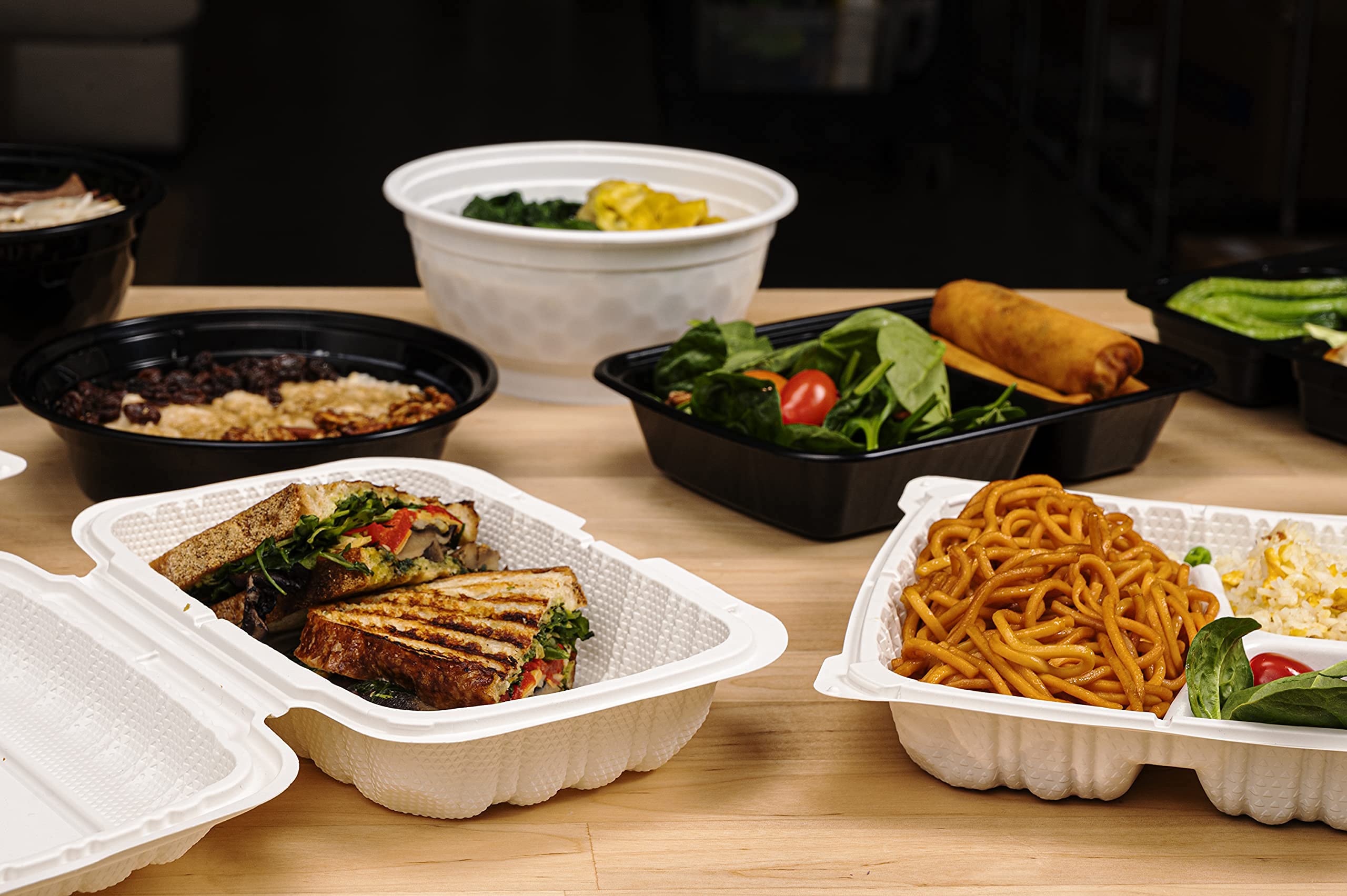 TIYA Clamshell Food Containers - White Bulk 200 Pack, 9x6 in - BPA-Free Plastic To-Go Containers - Microwavable, Hinged, Tall Clamshells Reusable Packing- Great for Meal Prep