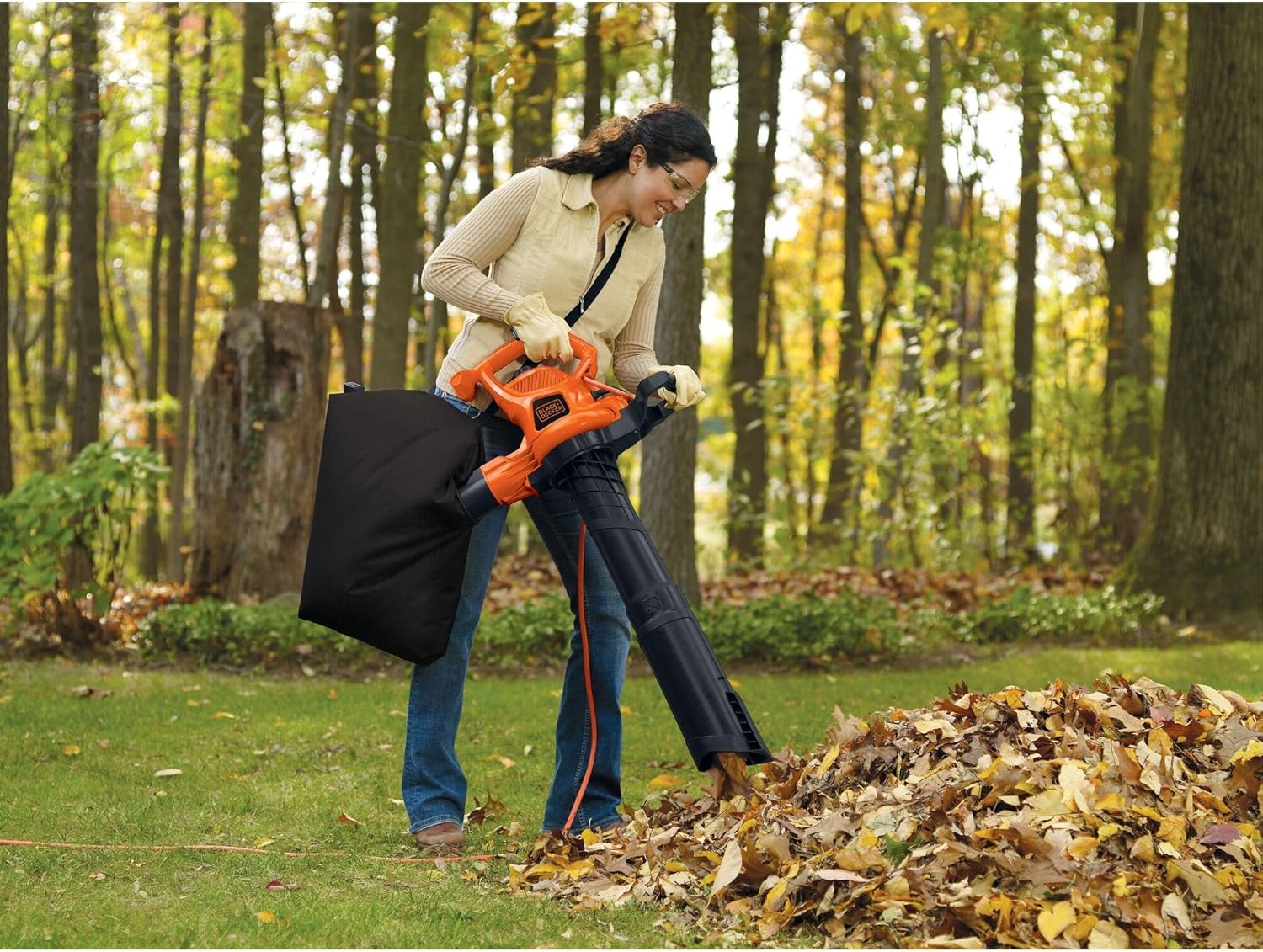 BLACK+DECKER 3-in-1 Corded Leaf Blower, Vacuum & Mulcher - 230 MPH, 12 Amp Handheld Combo
