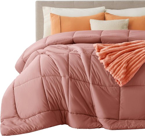 Bedsure Comforter Duvet Insert - Quilted Twin XL All-Season Down Alternative Bedding | GentleSoft, Dusty Pink 92 x 68 Inches