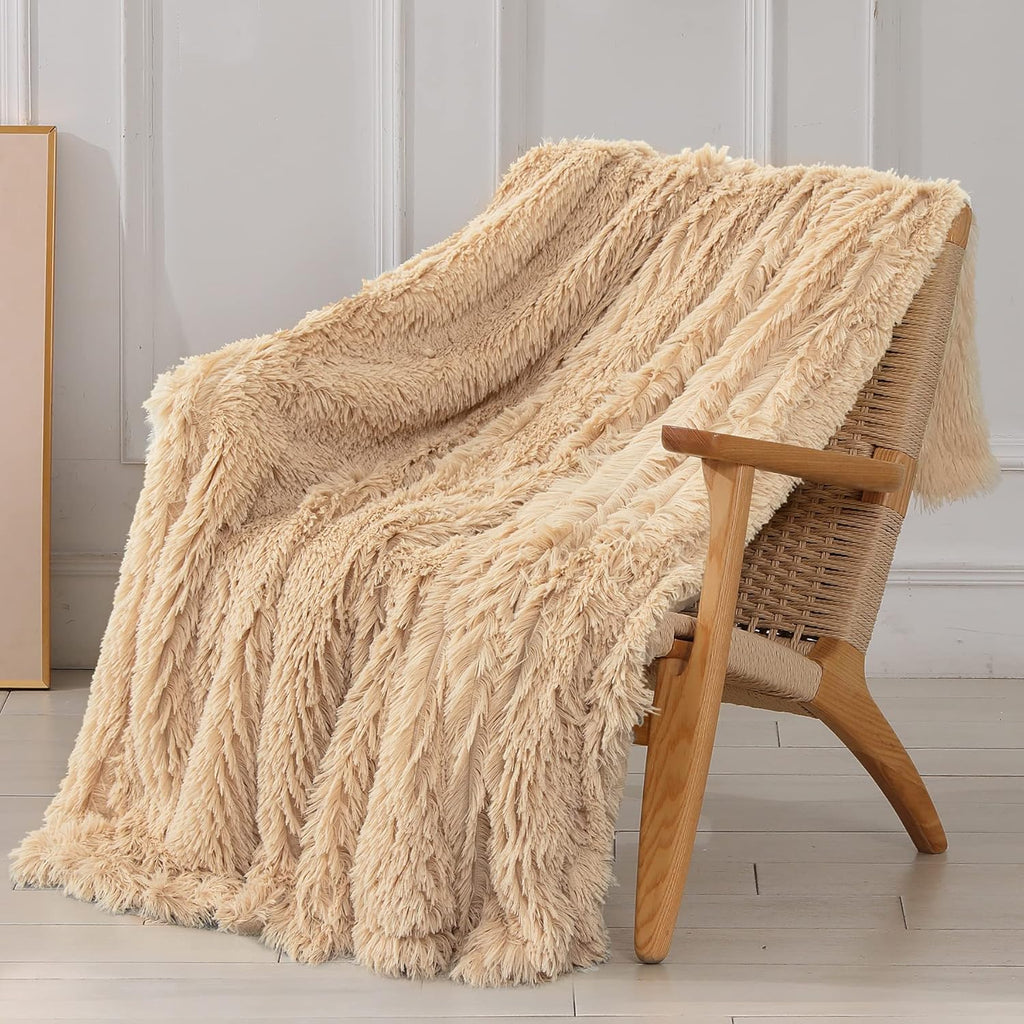 Tuddrom Faux Fur Throw Blanket - Extra Soft & Cozy Reversible Design | 50"x60" - Apricot Color